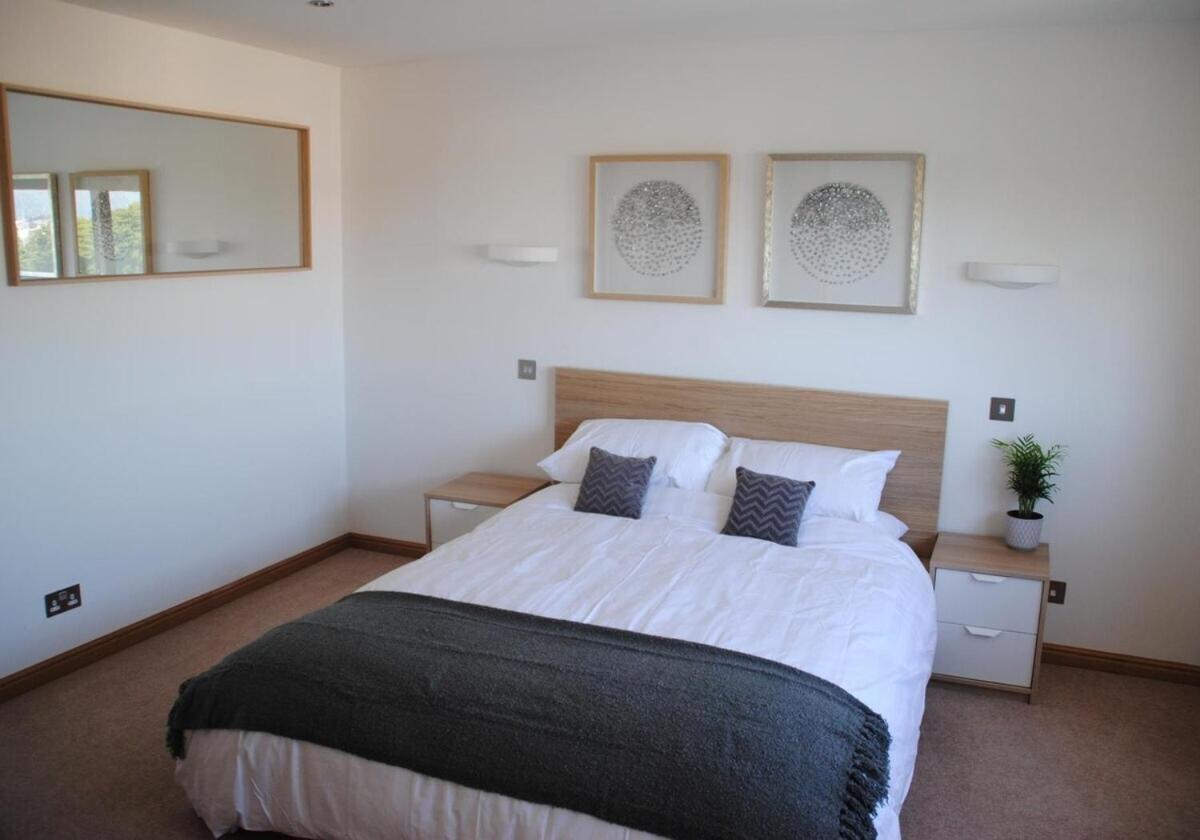 Executive 3 Bed Apartment Aberdeen Bagian luar foto